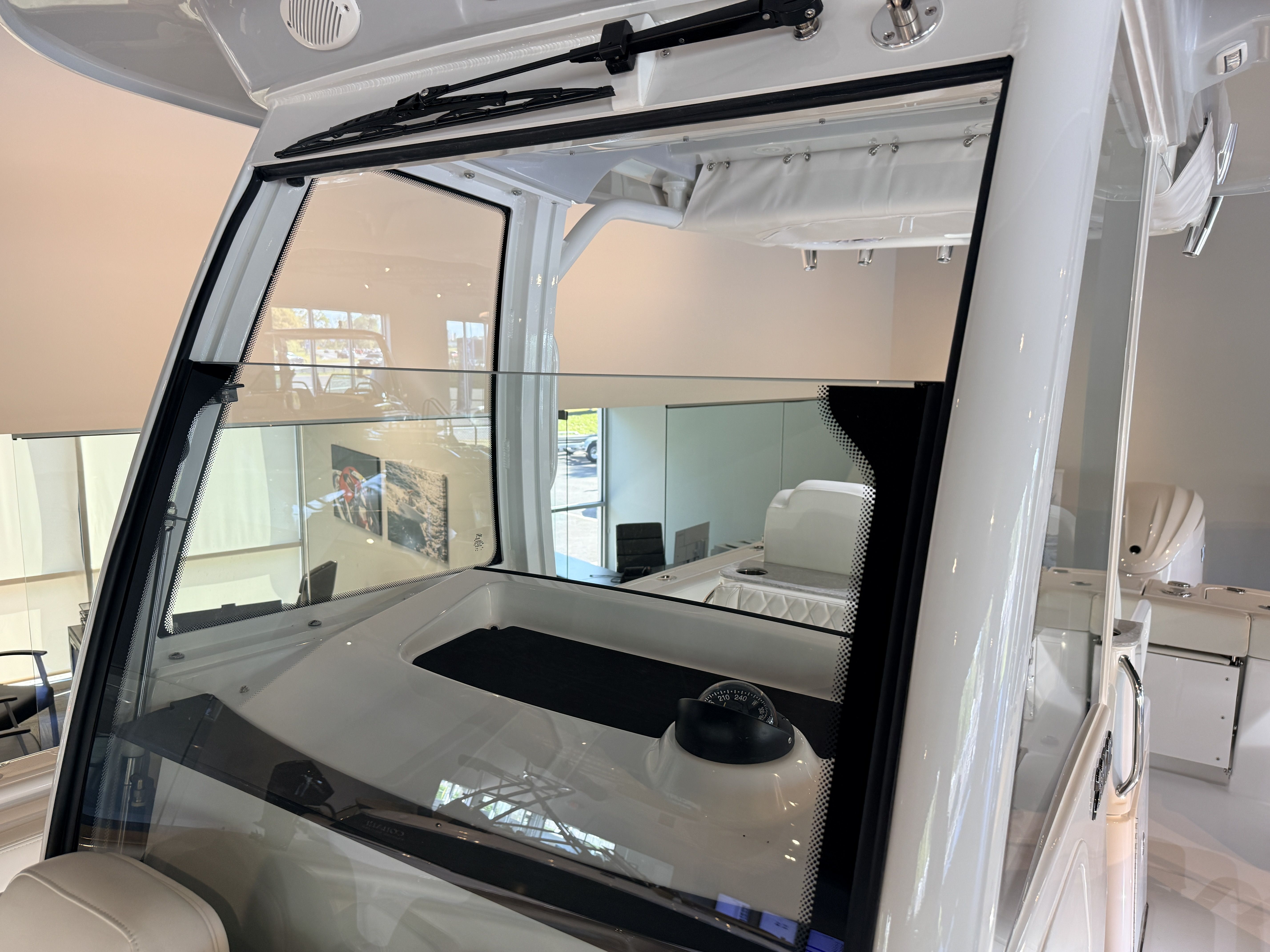 2026 Everglades 285 Center Console - 51