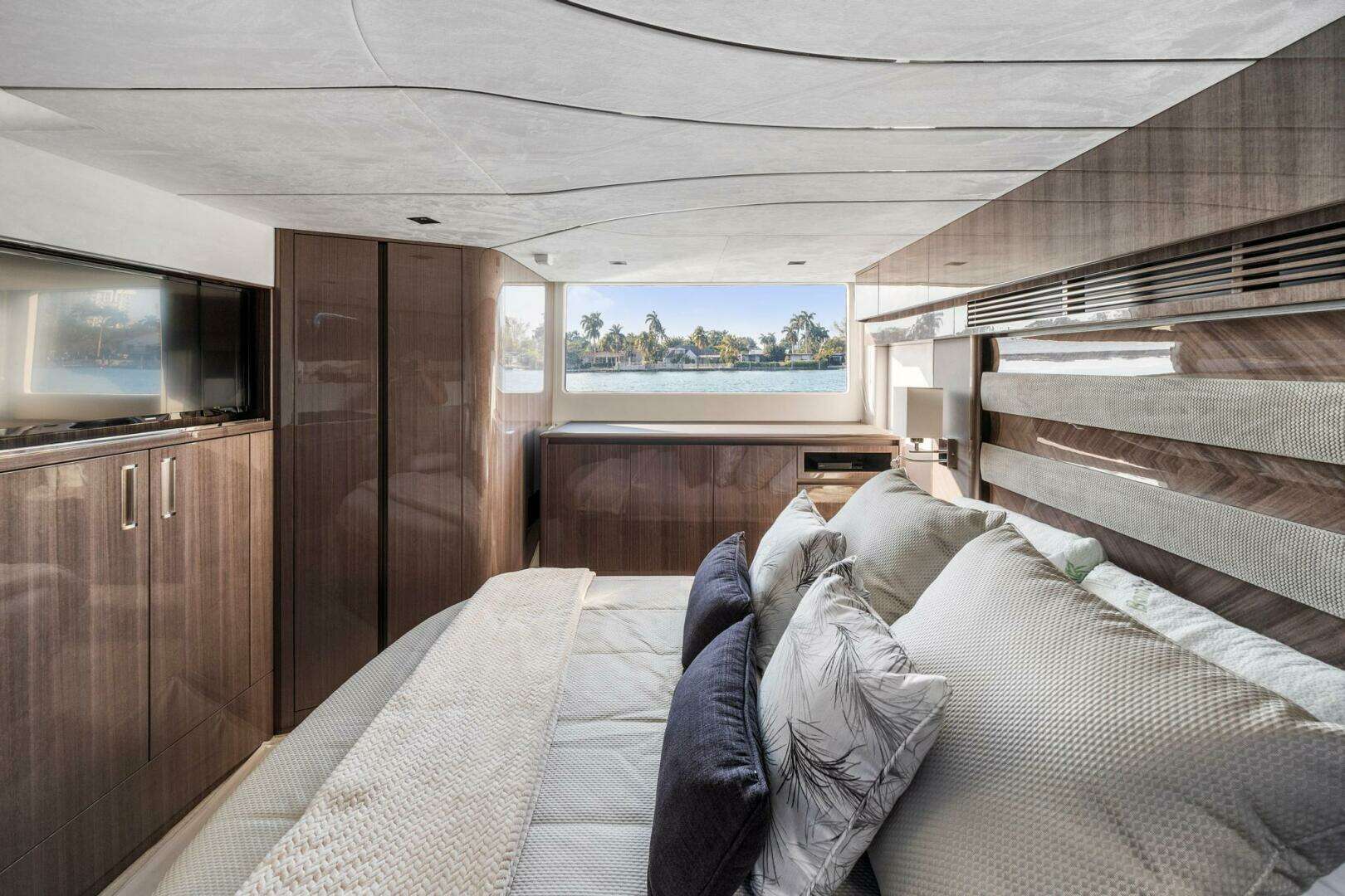 2025 Galeon 50 FLY - Image 27