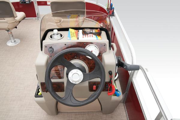 Manufacturer Provided Image: Sun Tracker Bass Buggy 16 XL Select