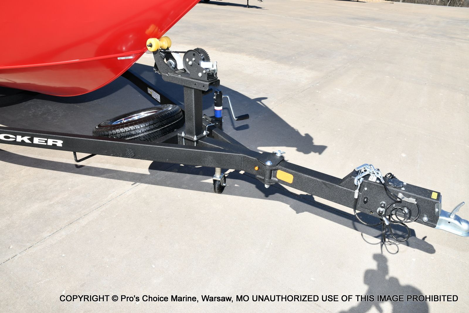 2026 Tracker Pro Guide V-175 WT w/150HP - 27
