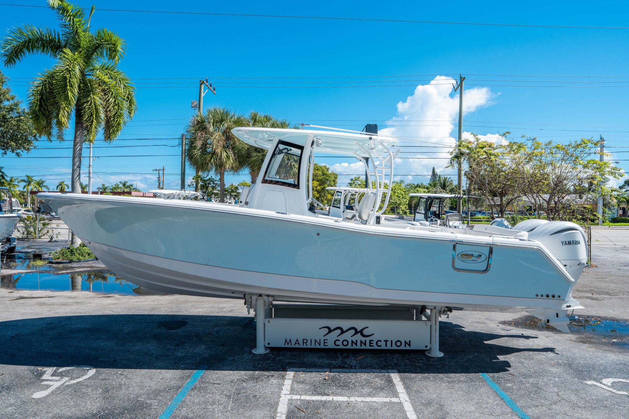 2026 Sea Hunt ULTRA 305 CB - 5
