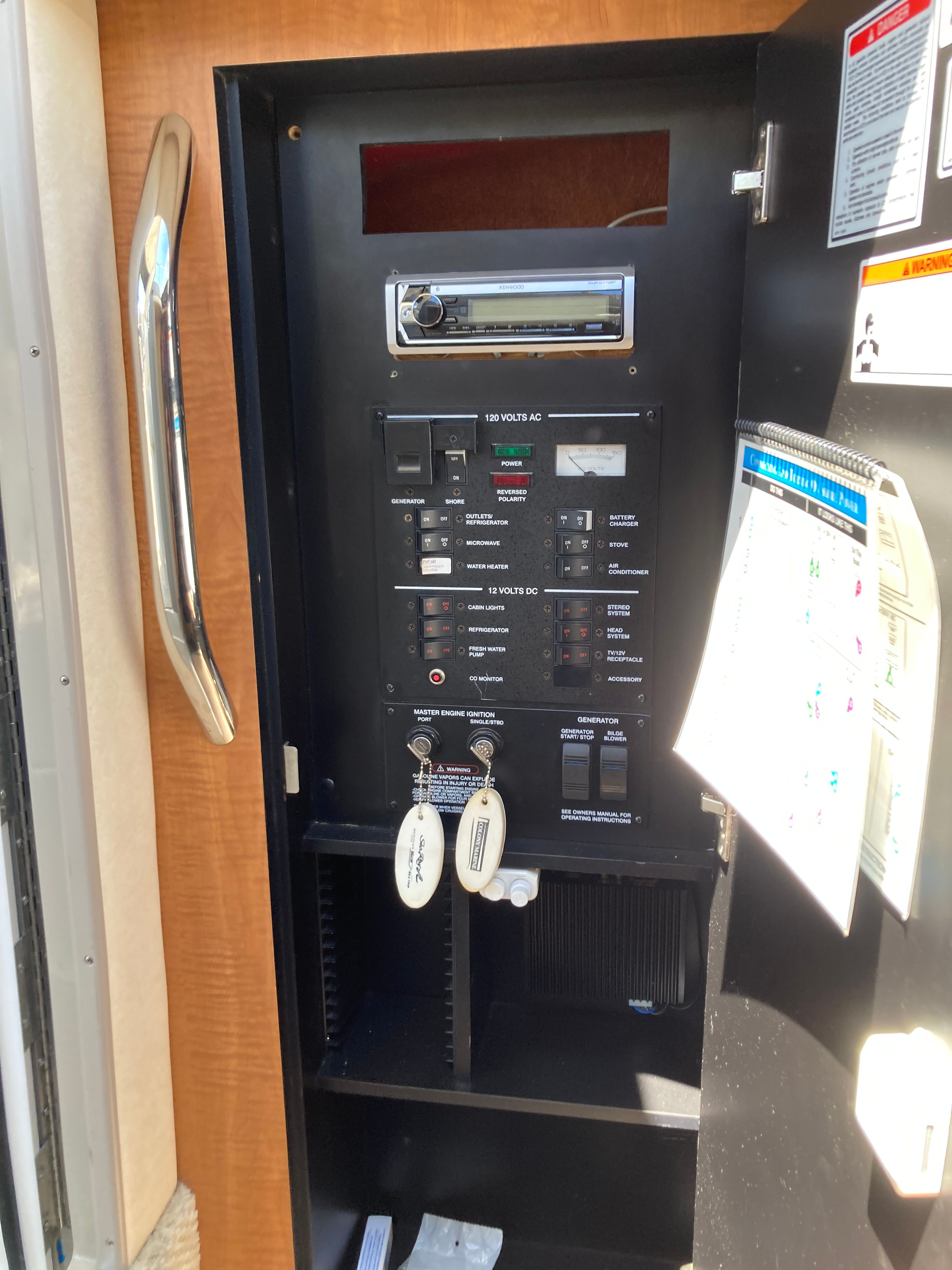 2006 Sea Ray 290 Sundancer - 24