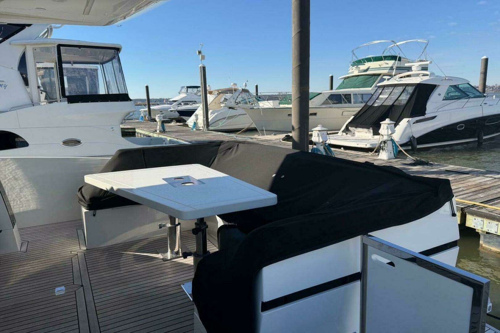 2019 Galeon 470 Sky - Image 7