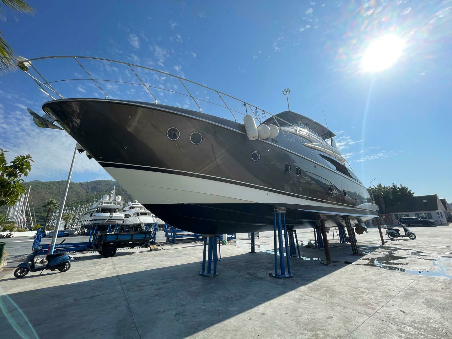 2013 Marquis 630 Sport - Image 34