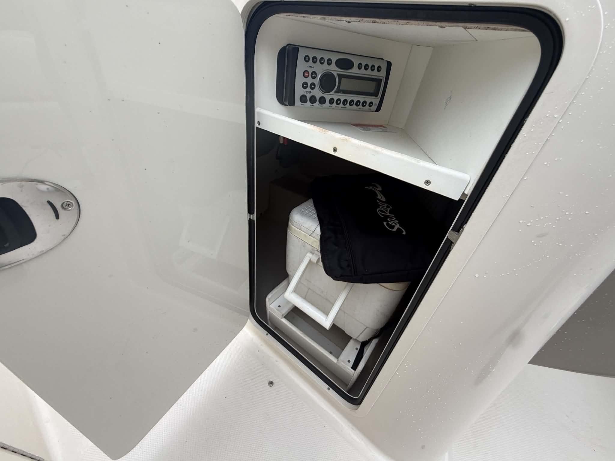 2006 Sea Ray 200 Sundeck - 6