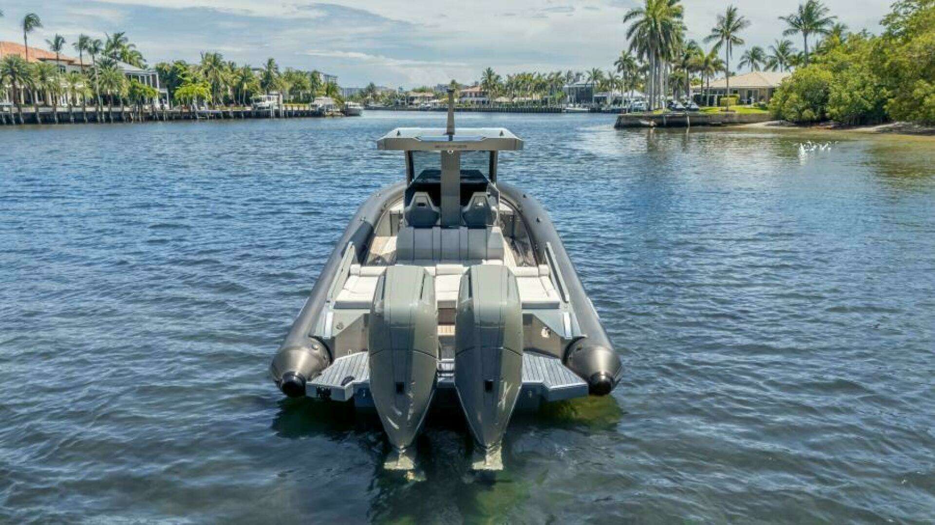 2025 Skipper 38 Sunbed - Image 17