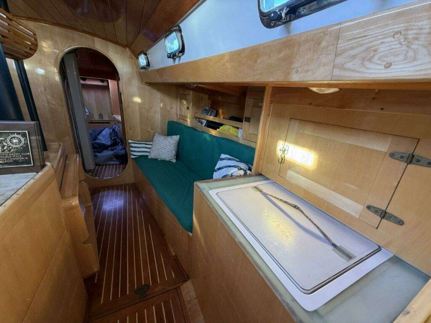 2007 Schooner — - Image 40