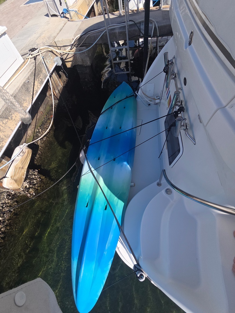 2003 Sea Ray 39 - Image 25