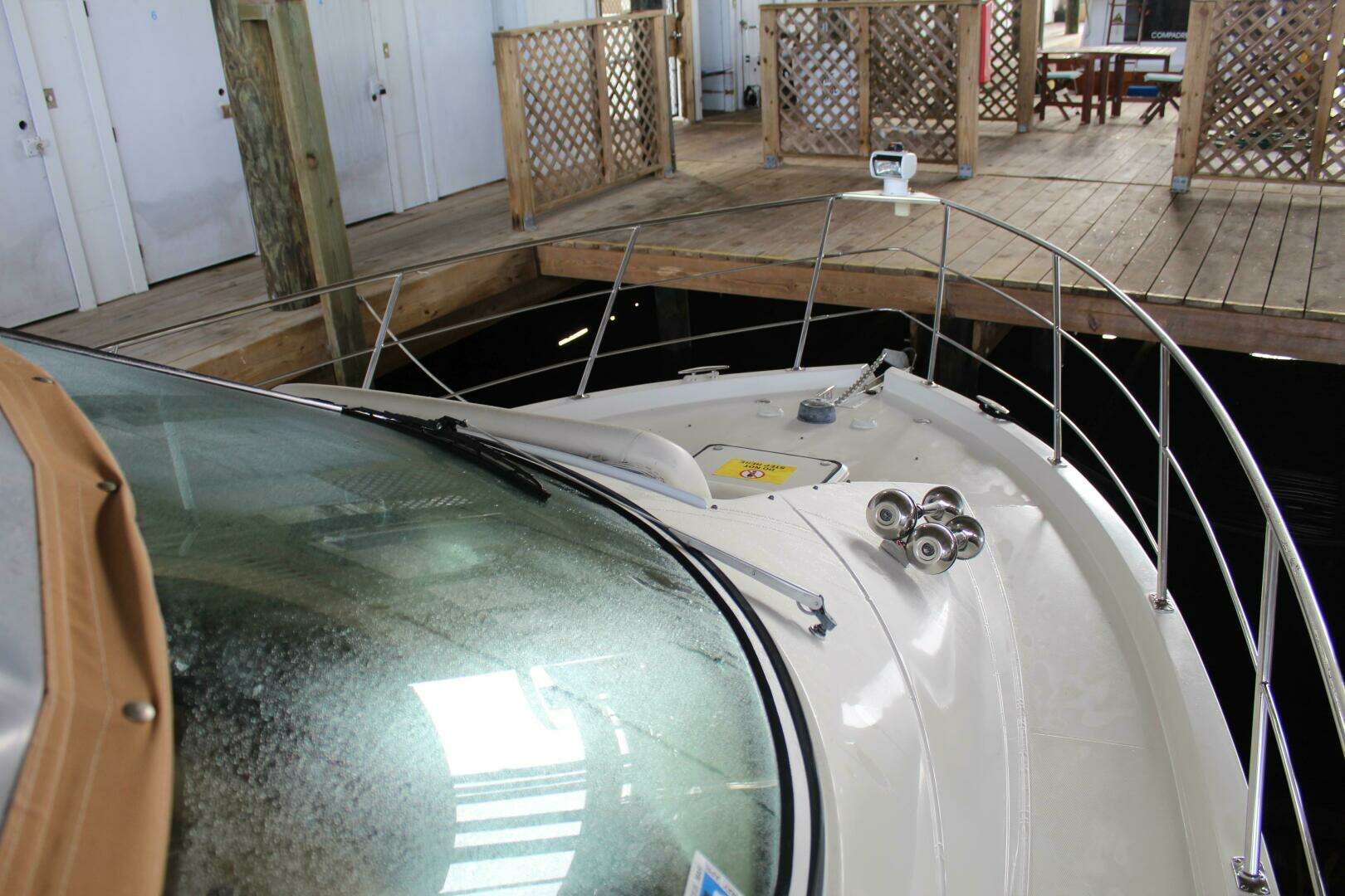 2004 Carver 360 Mariner - Image 7