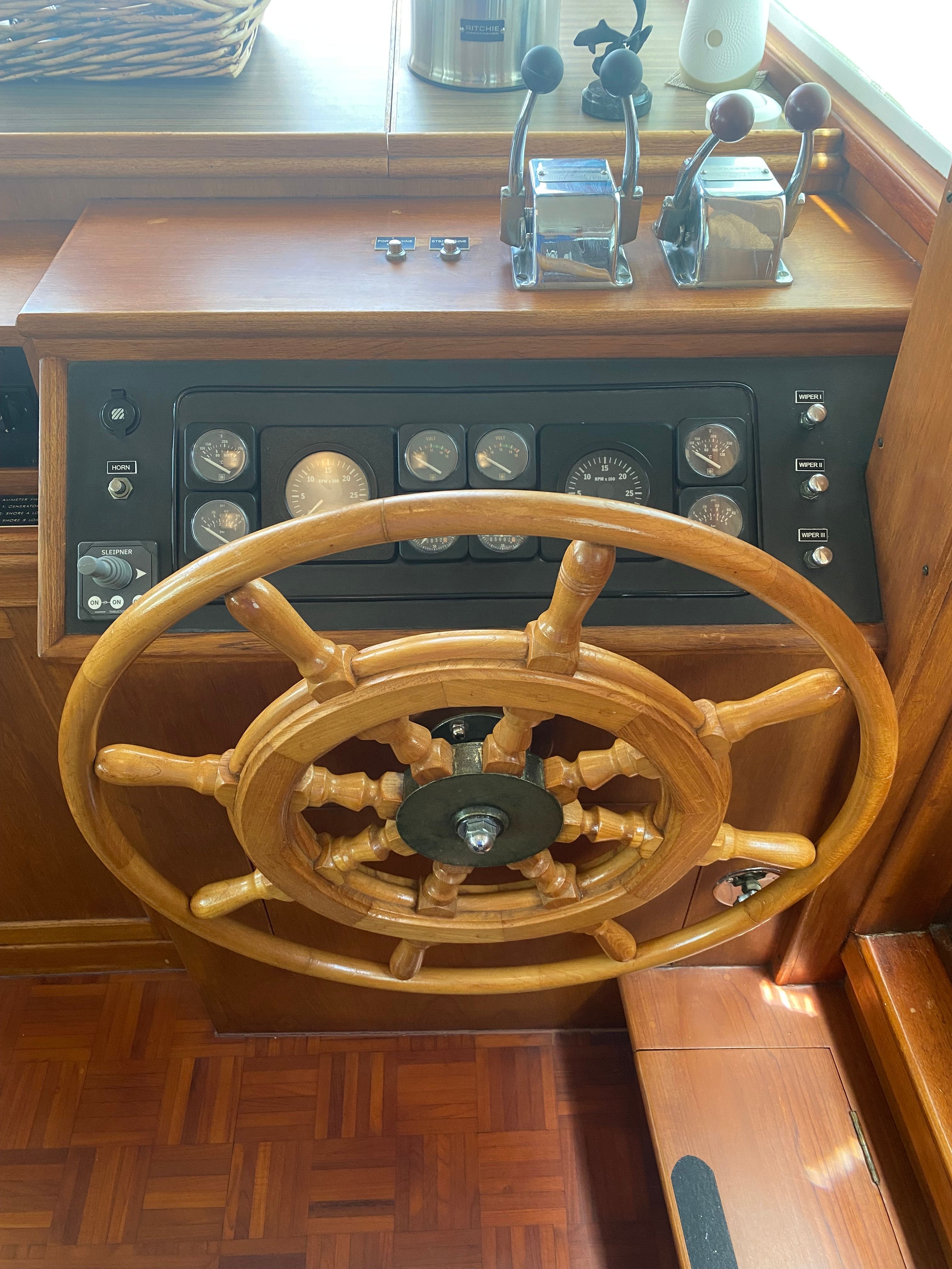 1983 Island Gypsy 44 Flush Deck - 67