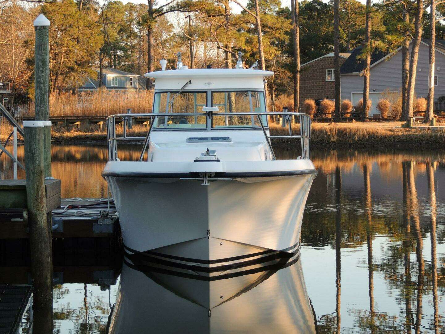 2008 True World Marine TE2810 - Image 2