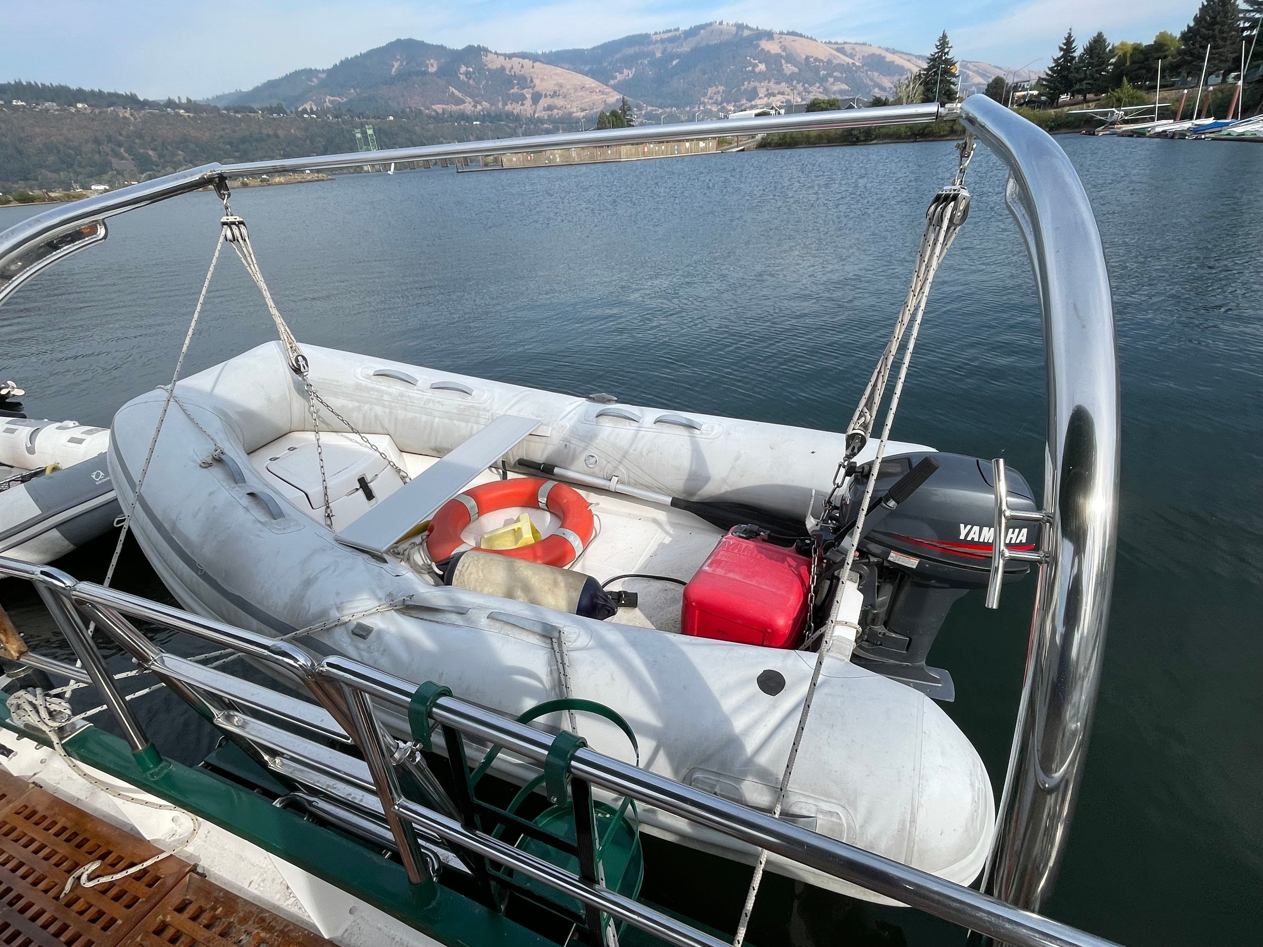 2005 Seahorse Coot 35 - 28