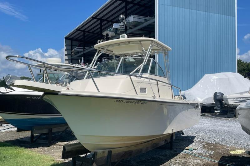 2008 Parker 2310 Walkaround