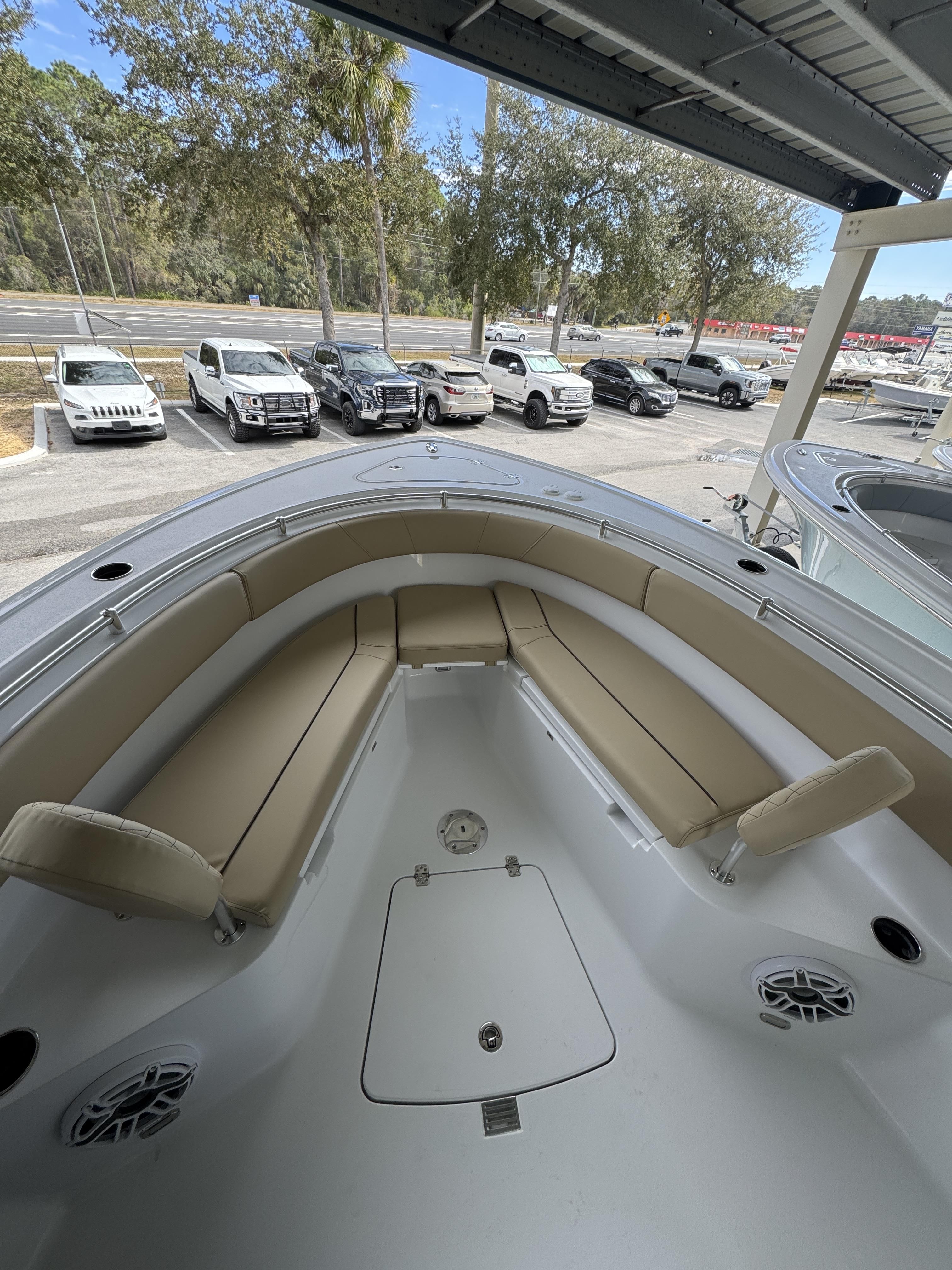 2026 Sportsman Open 252 Center Console - 13