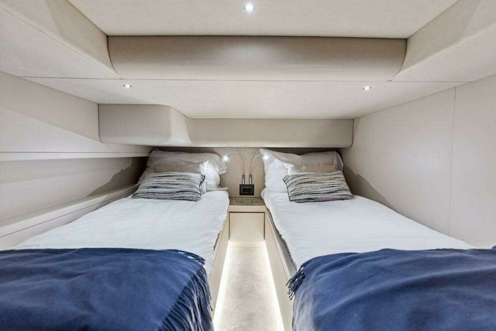 2027 Scout 670 LXS - Image 103