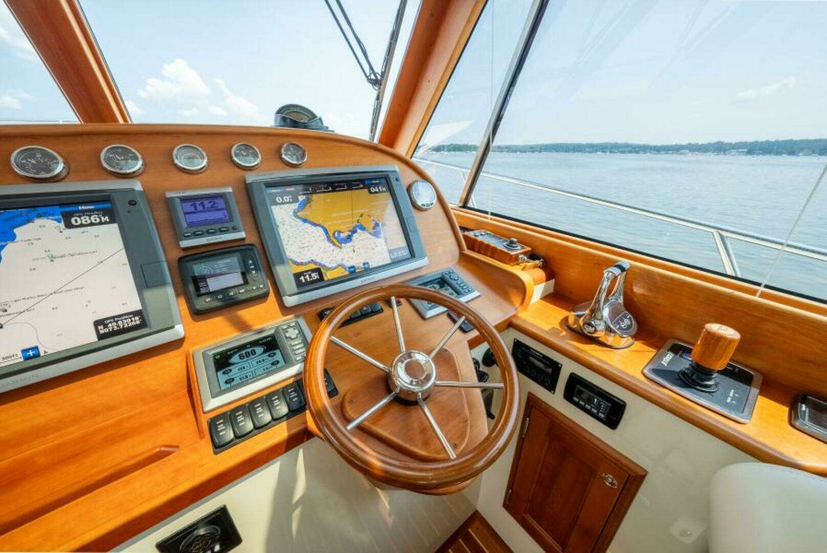 2012 Hinckley Talaria 48 - Image 21