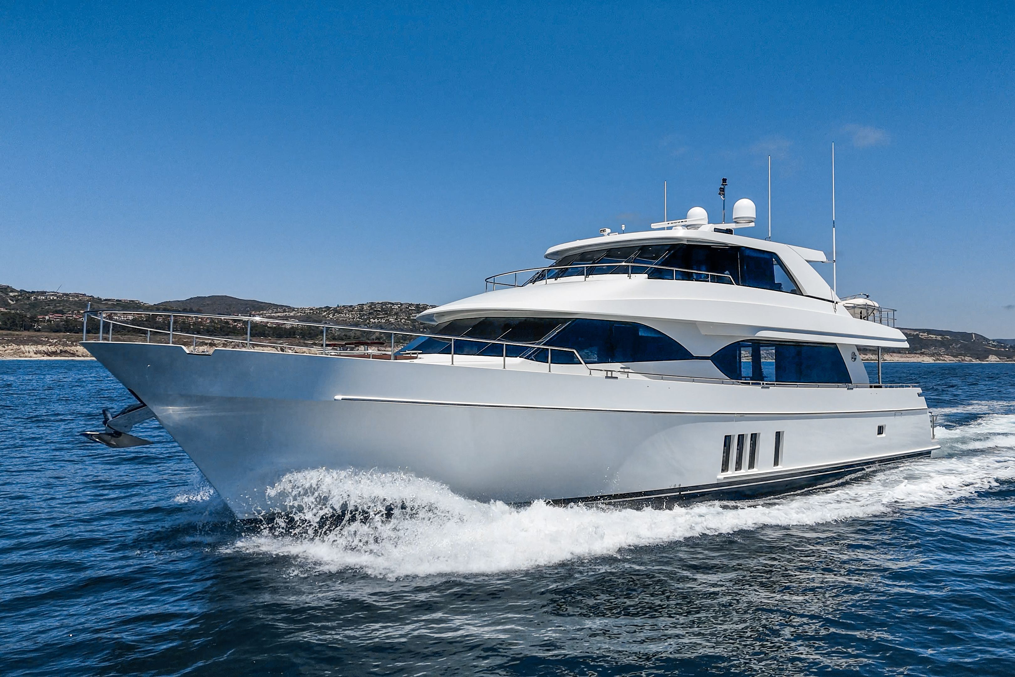 2015 Ocean Alexander 90 Skylounge Motoryacht - 5