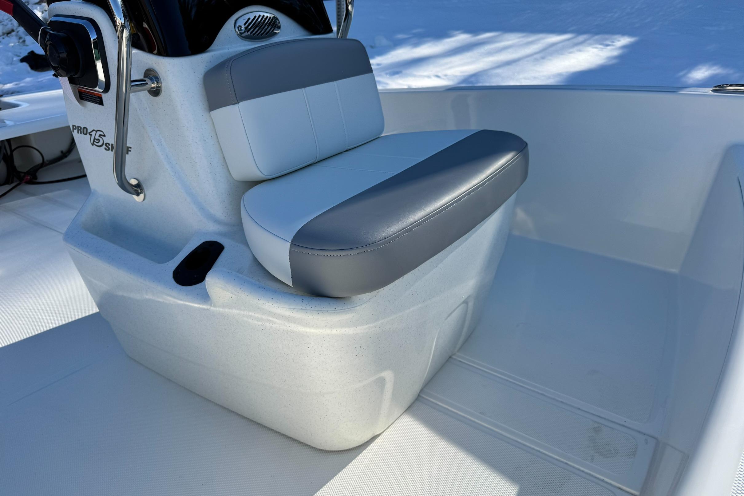 2026 Mako Pro Skiff 15 CC boat seat and console detail.
