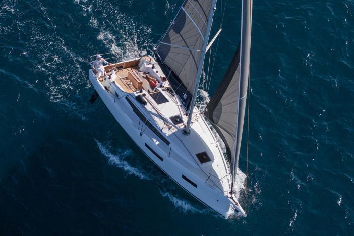 2026 Jeanneau Sun Odyssey 350