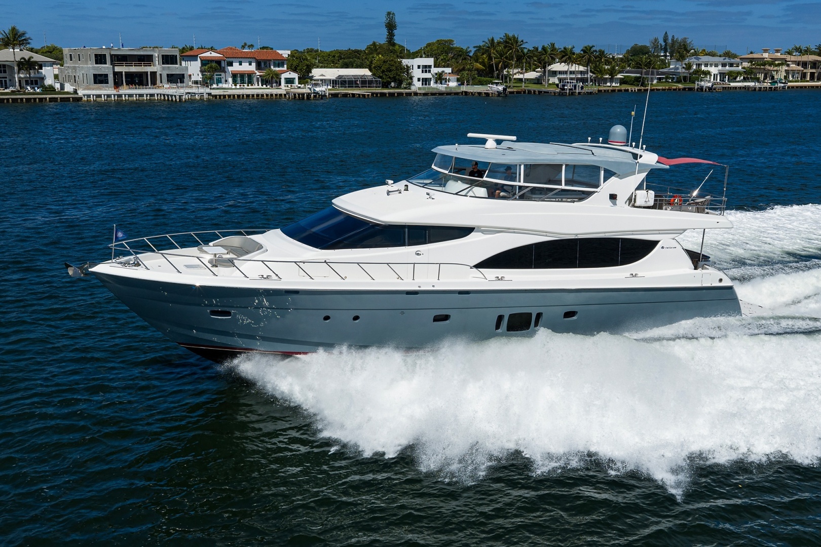 2013 Hatteras 80 Motor Yacht - Image 84
