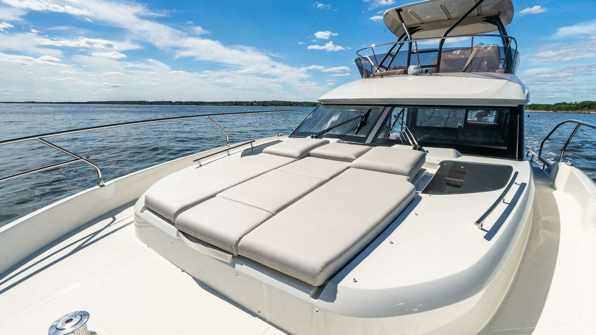 2025 Prestige F4.9 - Image 22