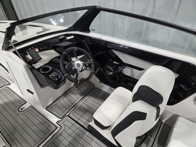 2026 Yamaha Boats 222S - 18
