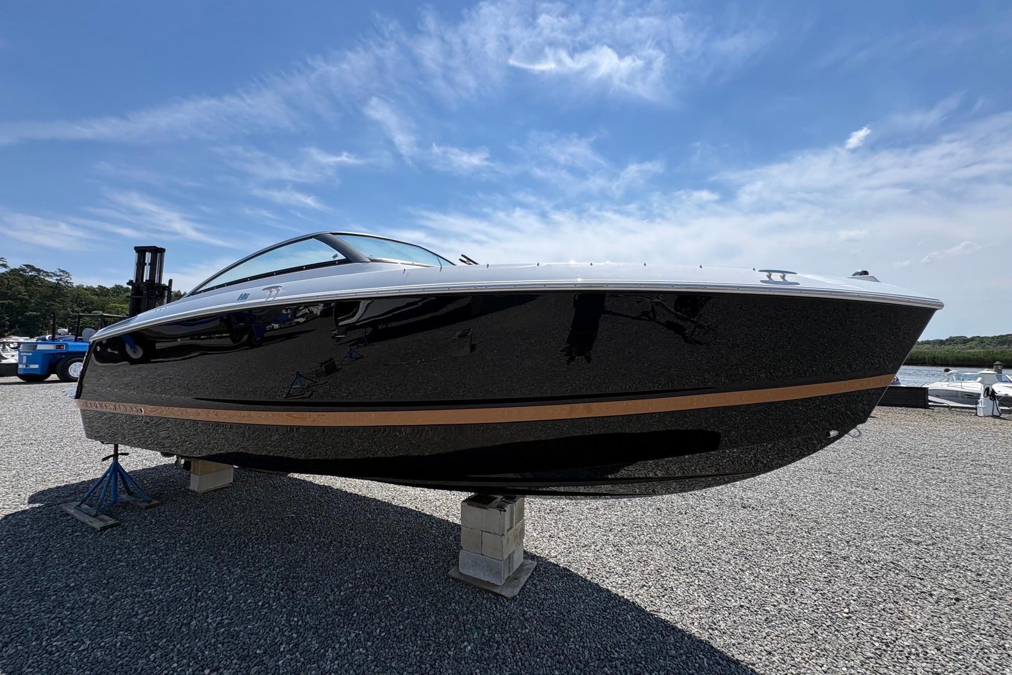 2026 Four Winns H6