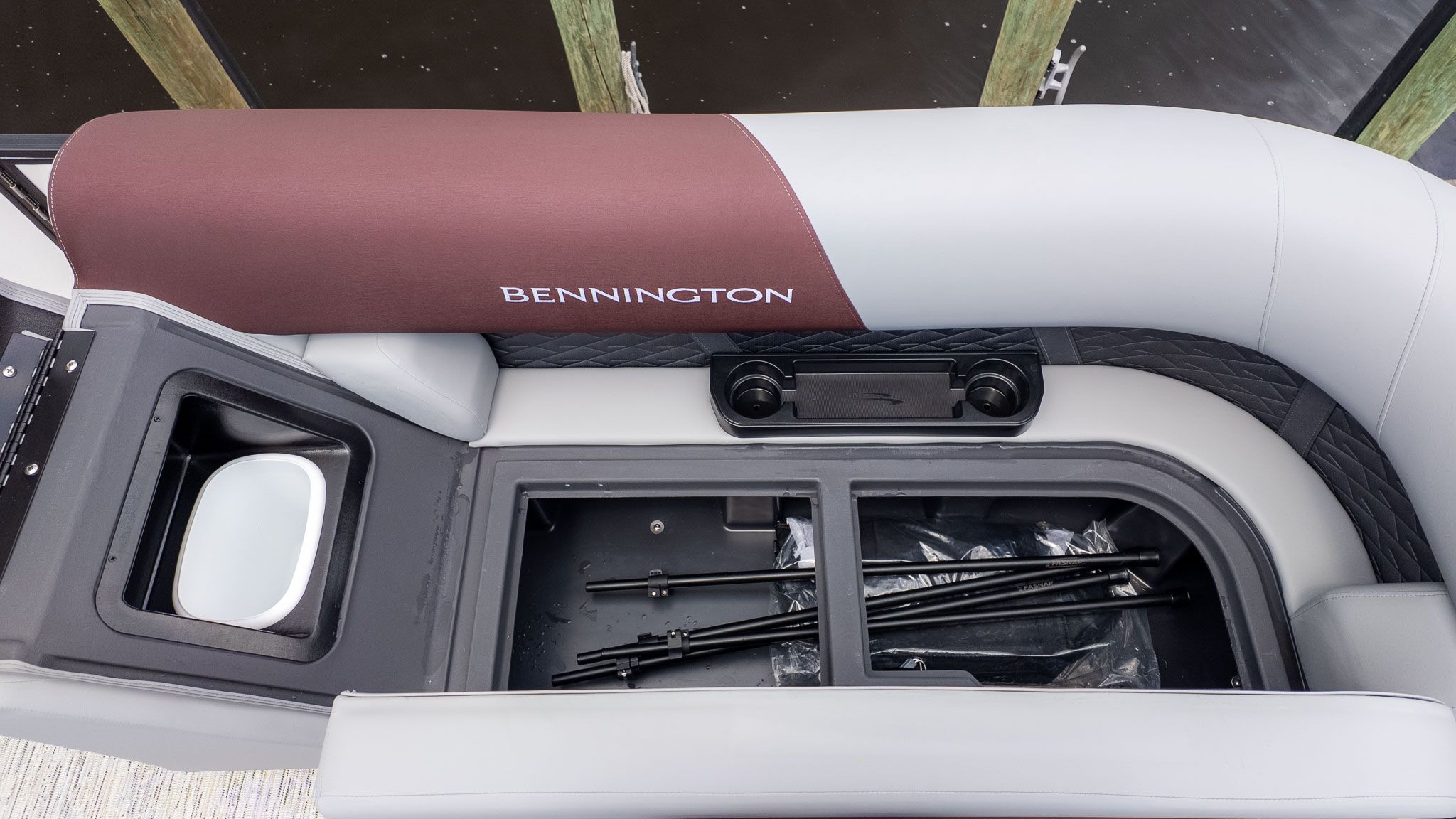 2026 Bennington 22 S SWINGBACK - 12