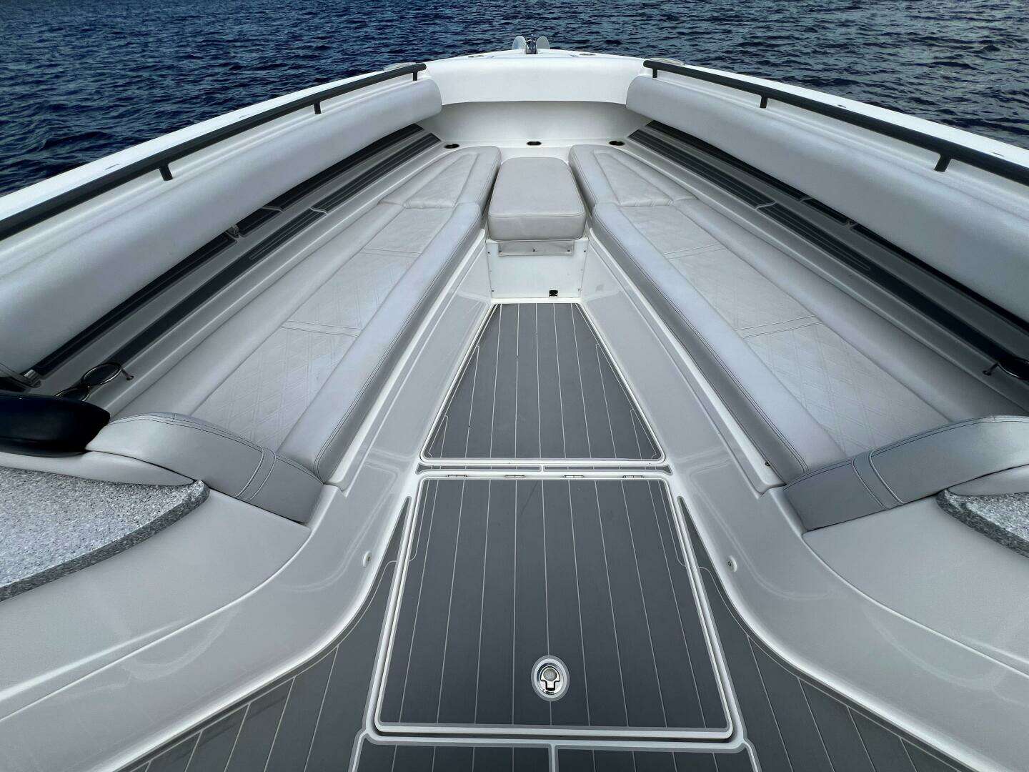 2020 HCB 53 Suenos - Image 21