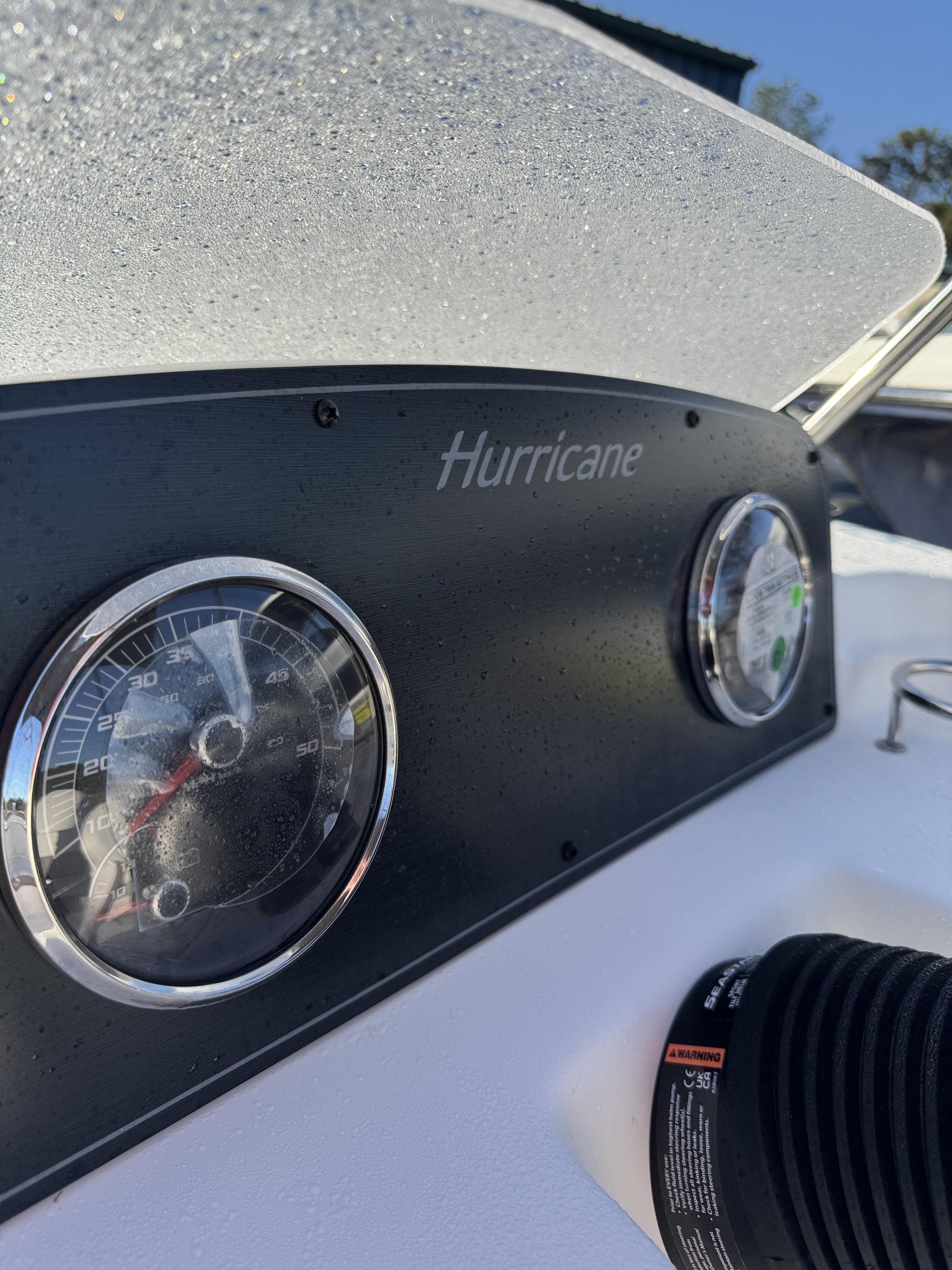 2026 Hurricane SunDeck Sport 188 OB - 27
