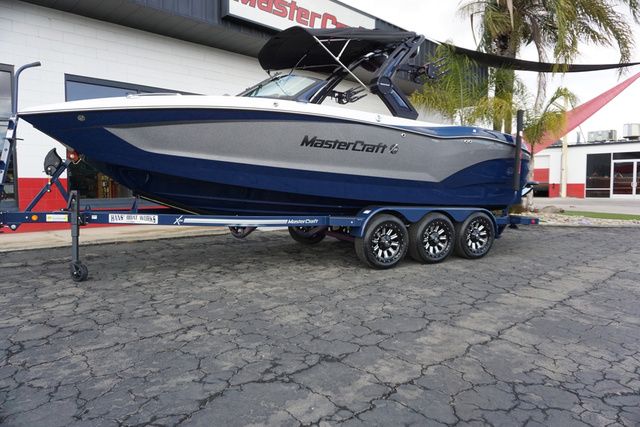 2025 MasterCraft X24 Supercharged 6.2L - 9K Rebate Eligible - 57