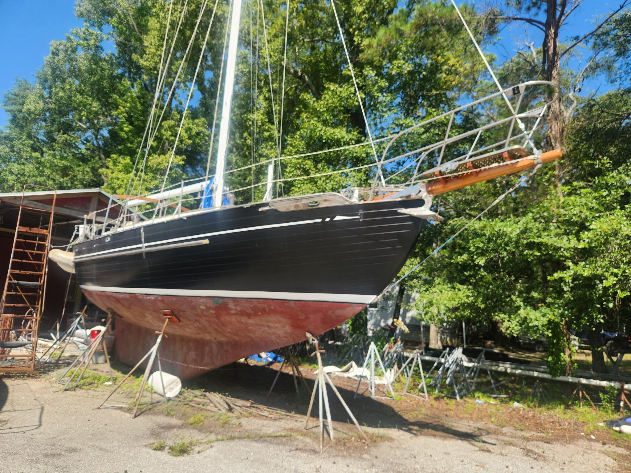 1976 Tayana 37