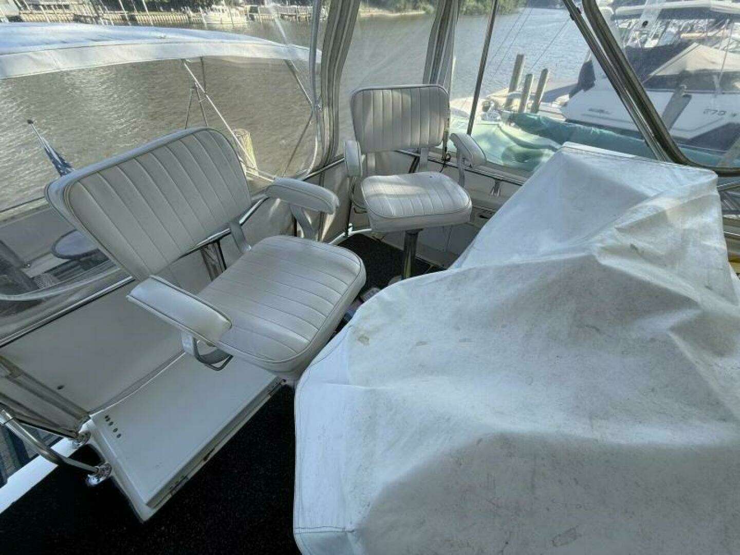 1980 Viking 43 DCMY - Image 11
