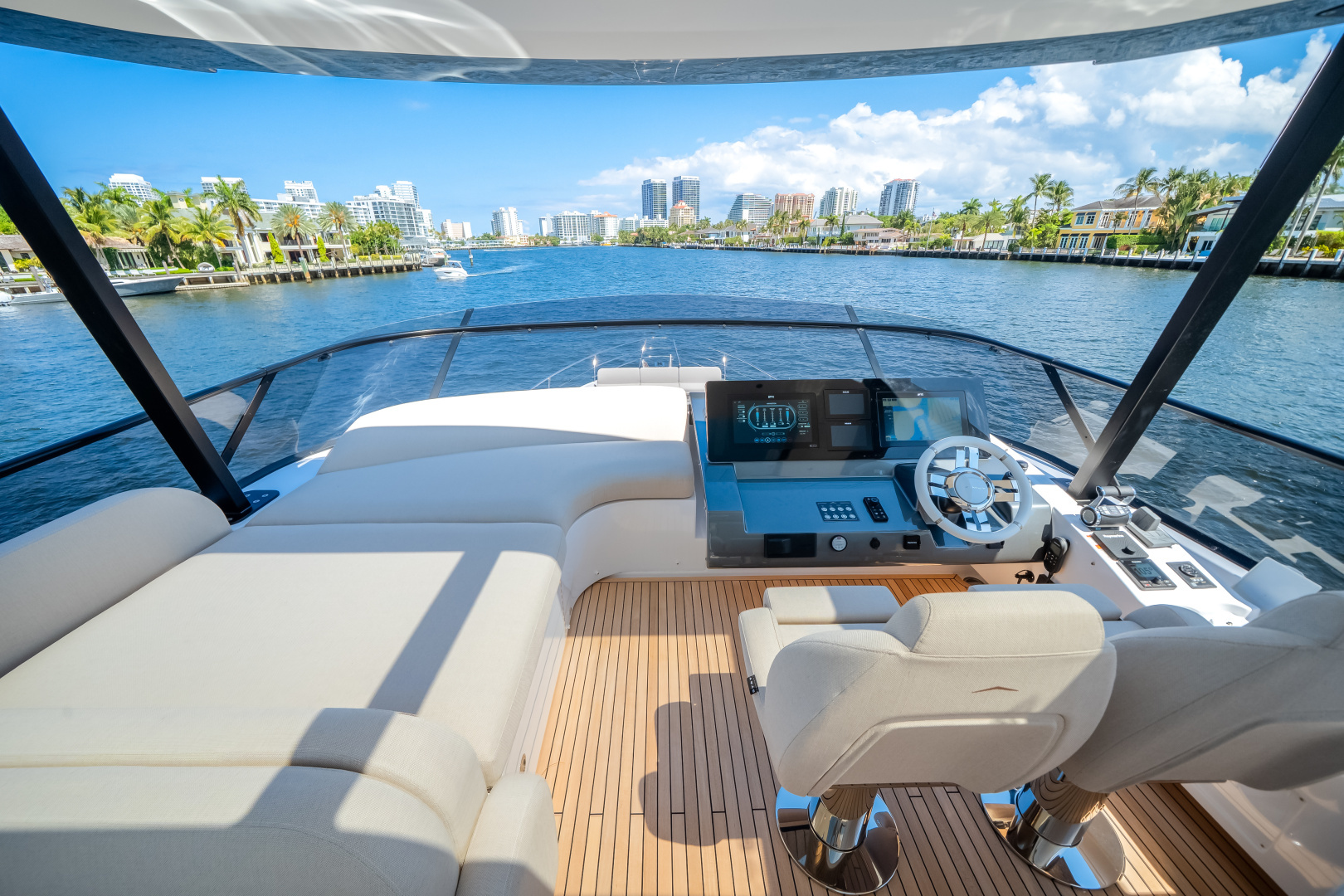 2026 Azimut Fly 72 - Image 53