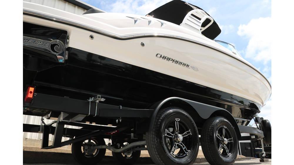 2025 Chaparral 23 Surf - 2