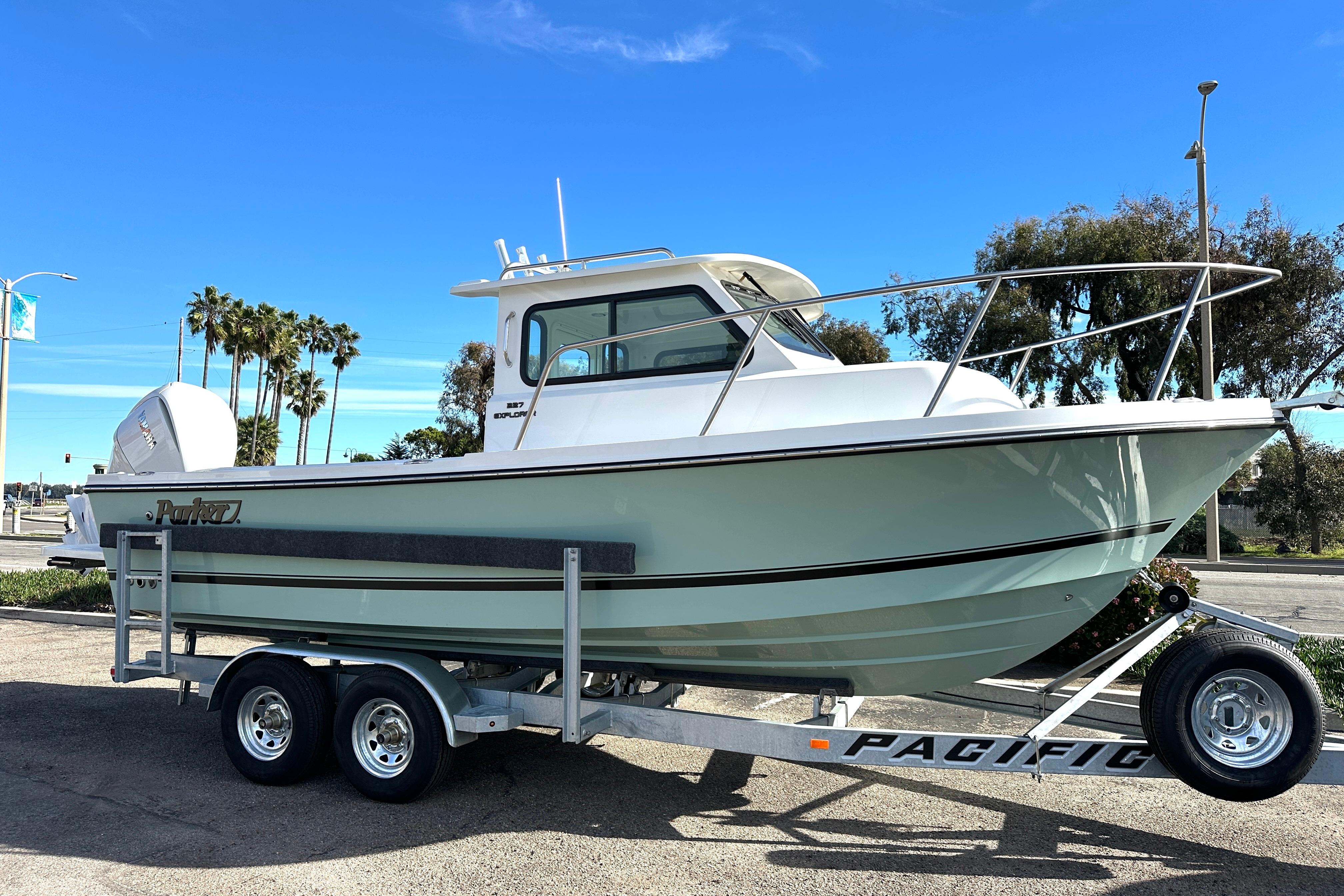 2026 Parker 227 Explorer