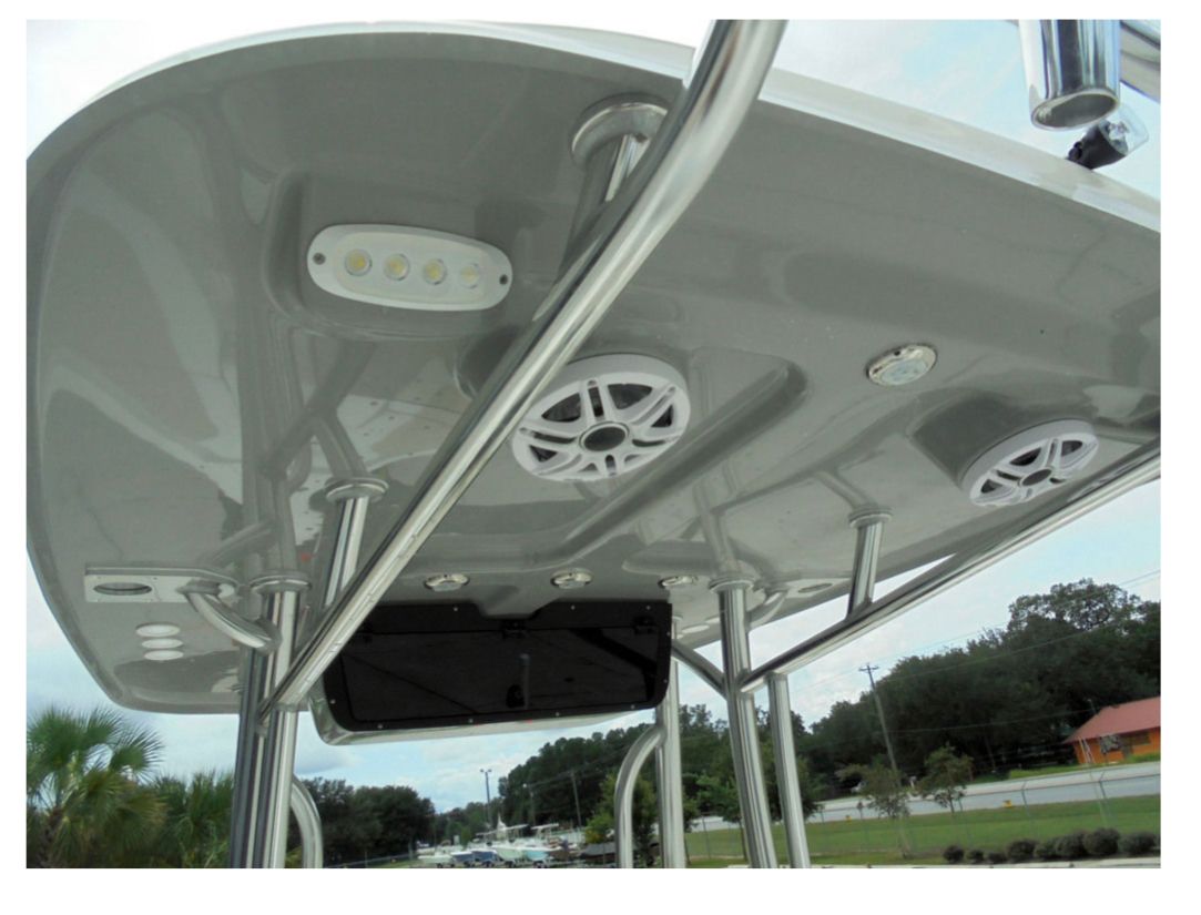 2023 Bulls Bay 2400 with T-top, speakers, and LED lights, perfect for fishing trips.