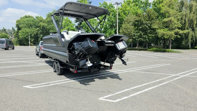 2025 Manitou 26' Explore 6' Max Deck With Dual 150hp Motors - 17