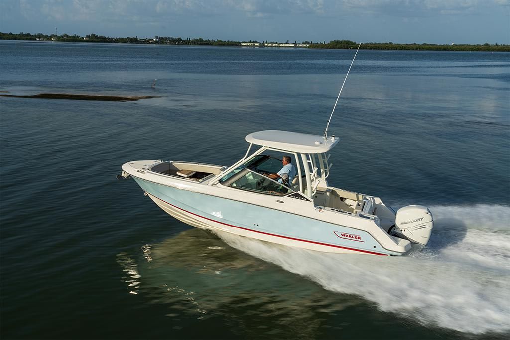 2023-Boston-Whaler-240-Vantage-MarineMax