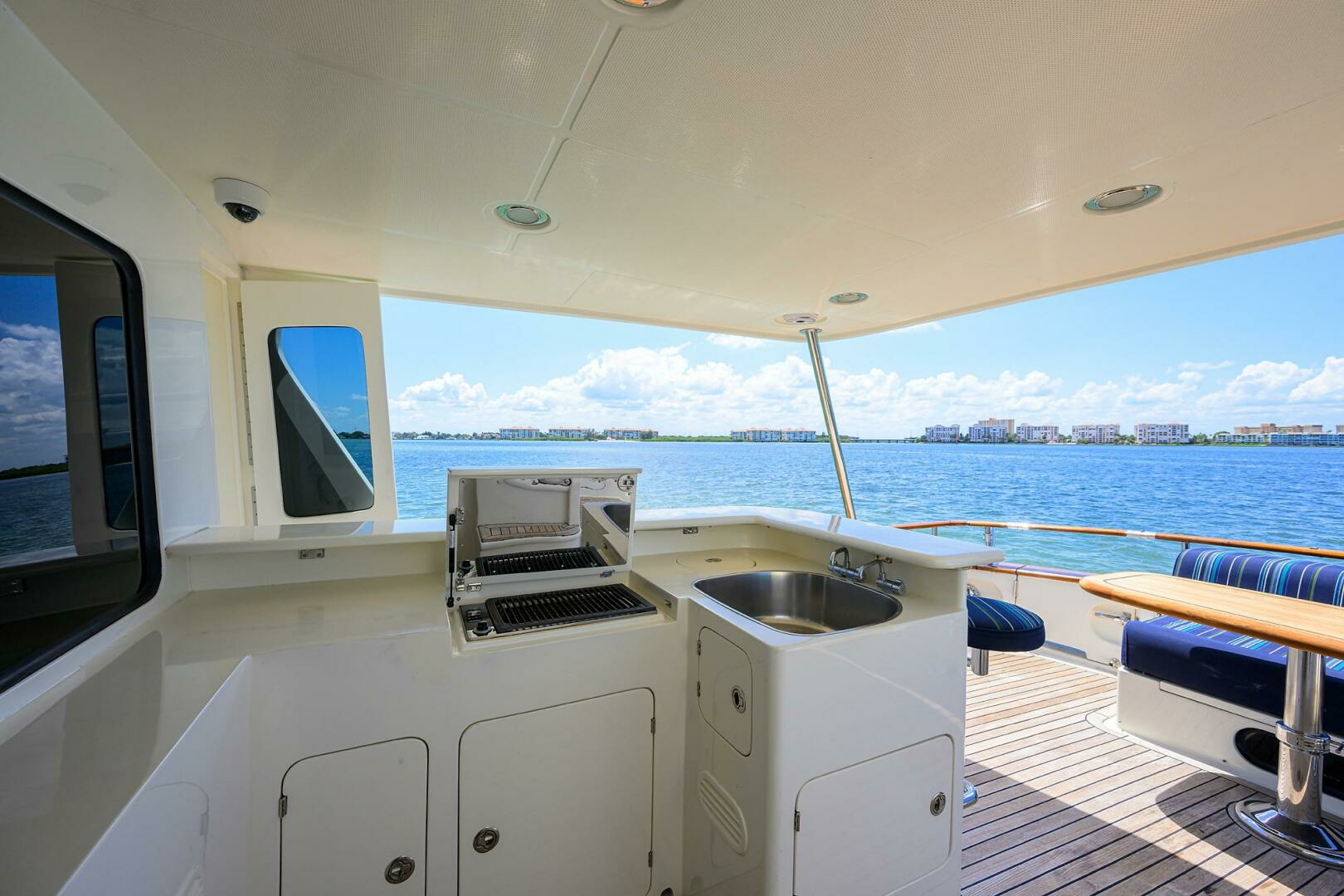 2011 Marlow 97 Explorer - Image 45