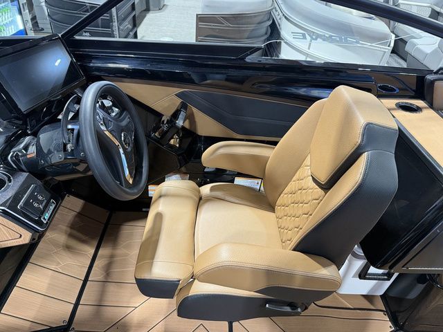2026 Yamaha Boats 255XD - 19