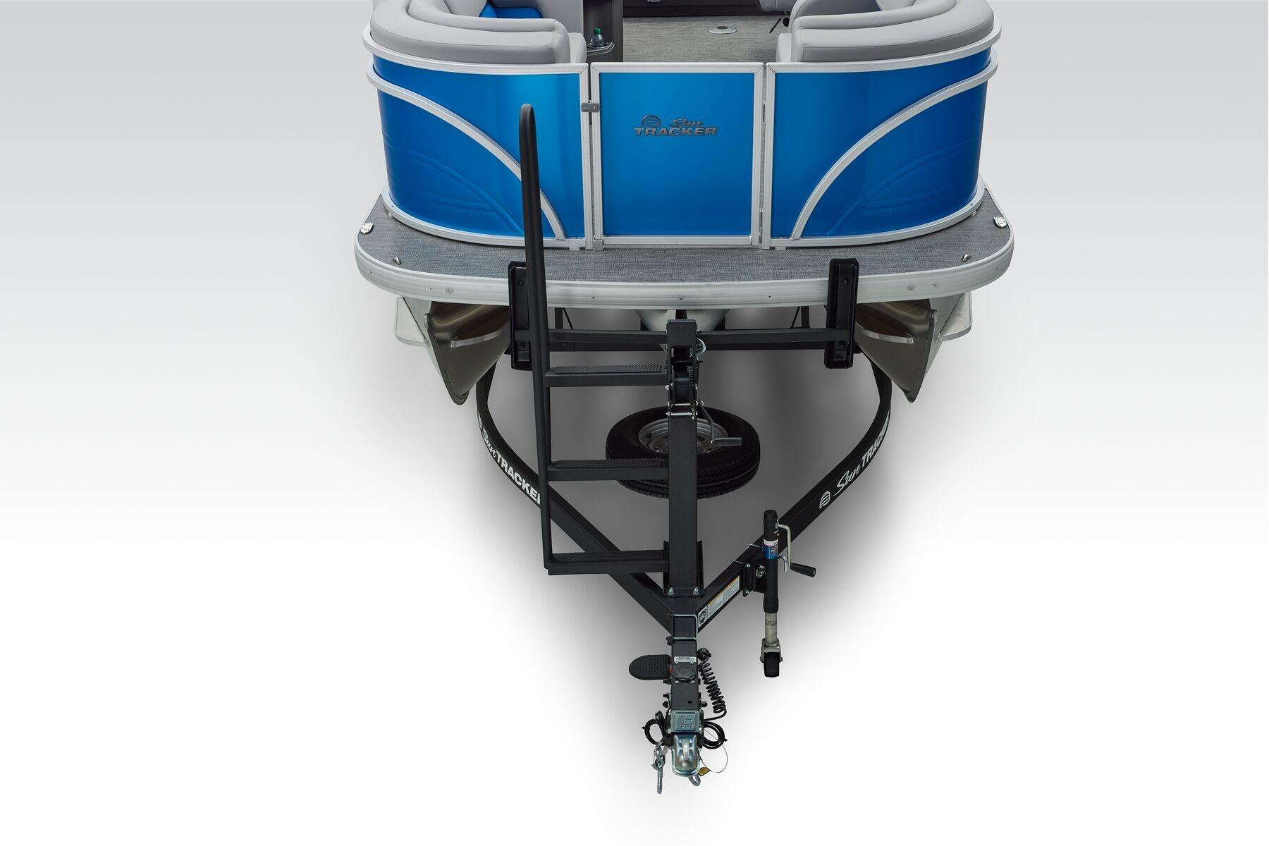 2026 Sun Tracker Party Barge 22 RF XP3 - 29