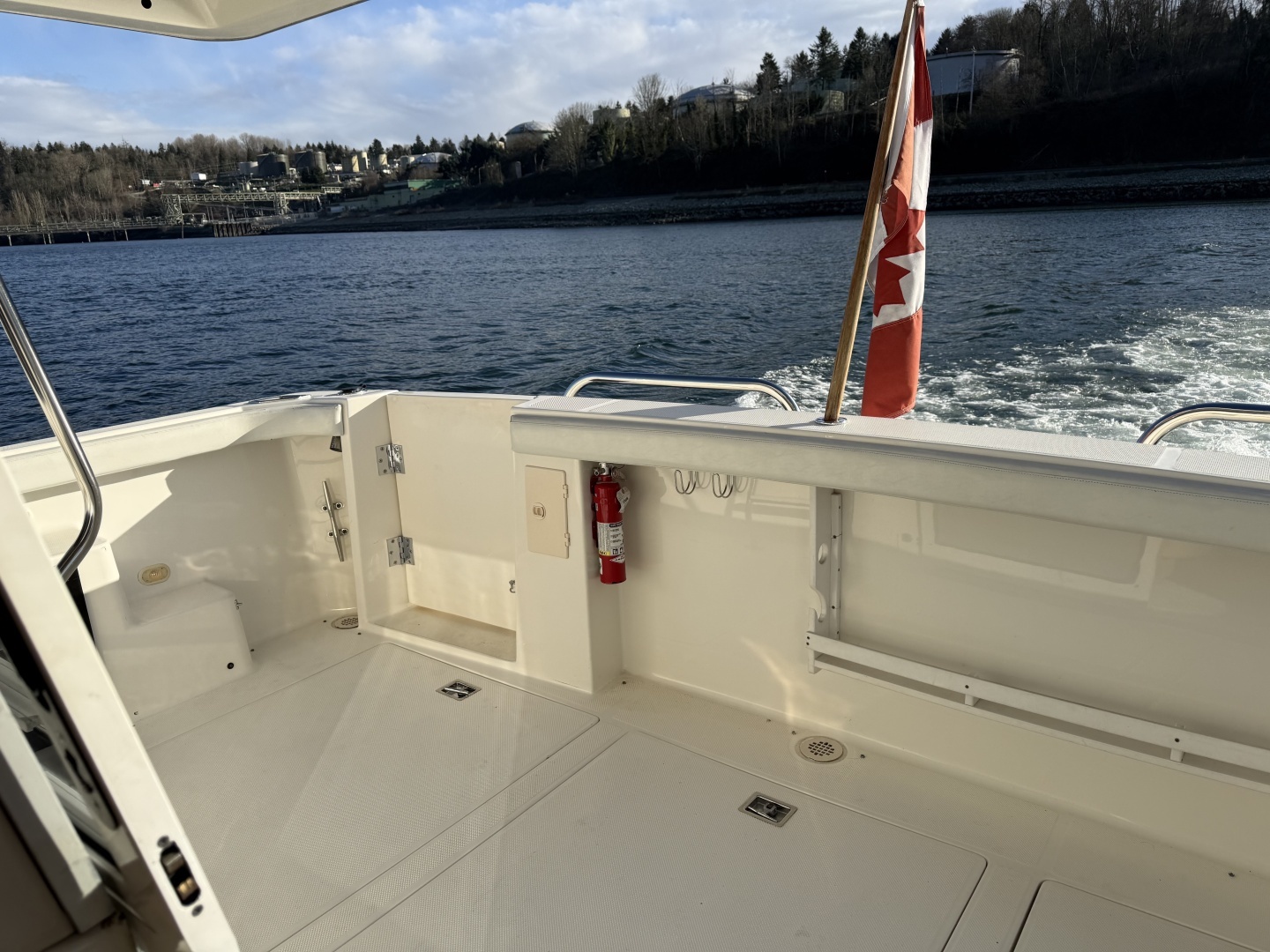 1998 Bayliner 4788 - Image 13