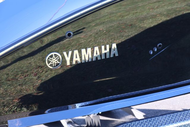 2026 Yamaha Boats 222 XD BOTH COLORS AVAILABLE - 26