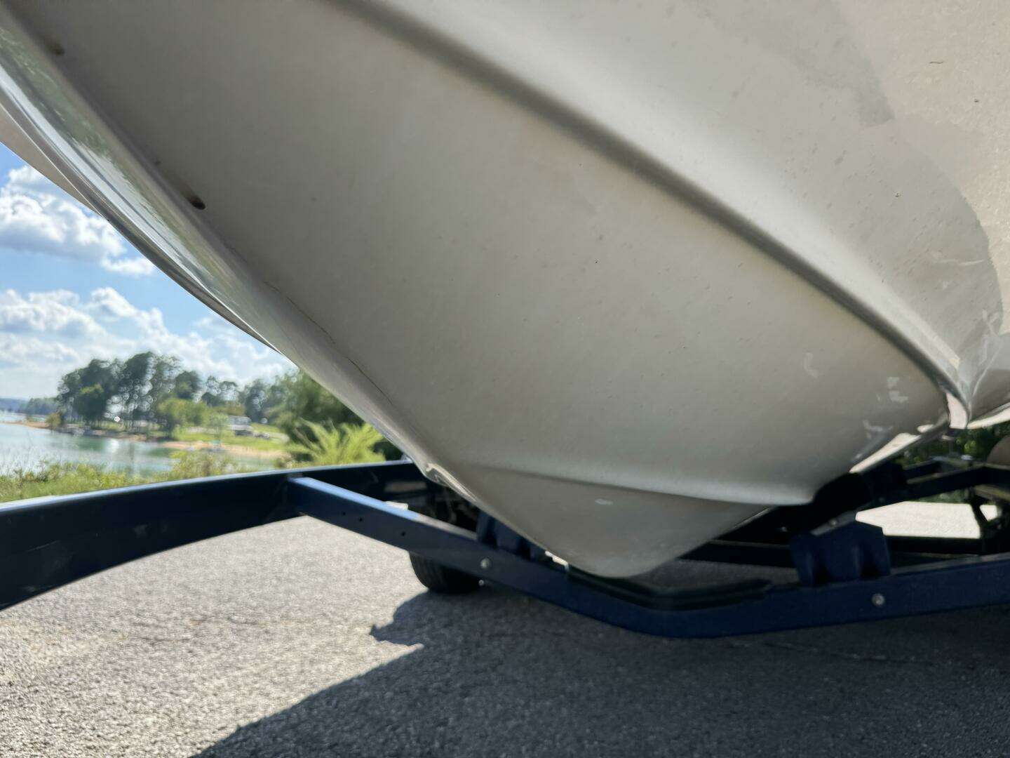 1999 Sea Ray 215 Express Cruiser - Image 176