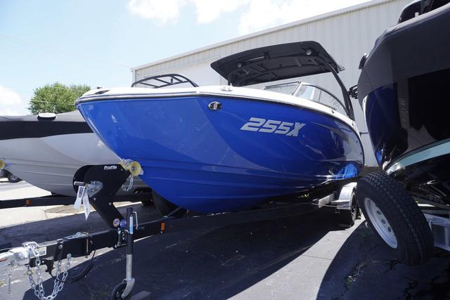 2025 Yamaha Boats 255XD - 2