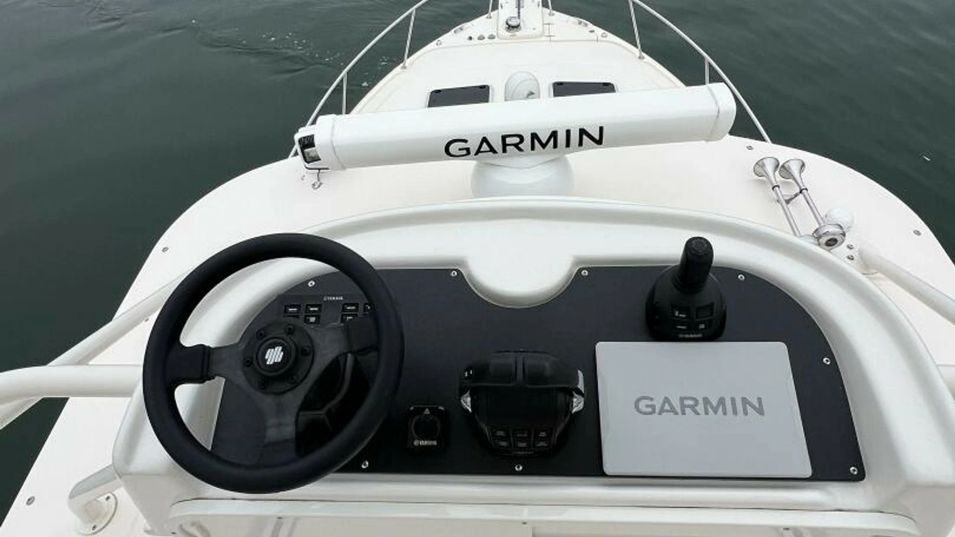 2018 Grady-White 370 Express - Image 23