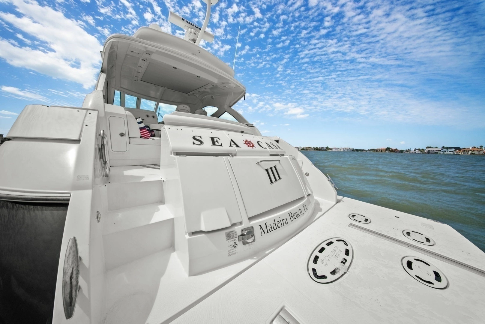 2012 Cruisers Yachts 540 Coupe - Image 48