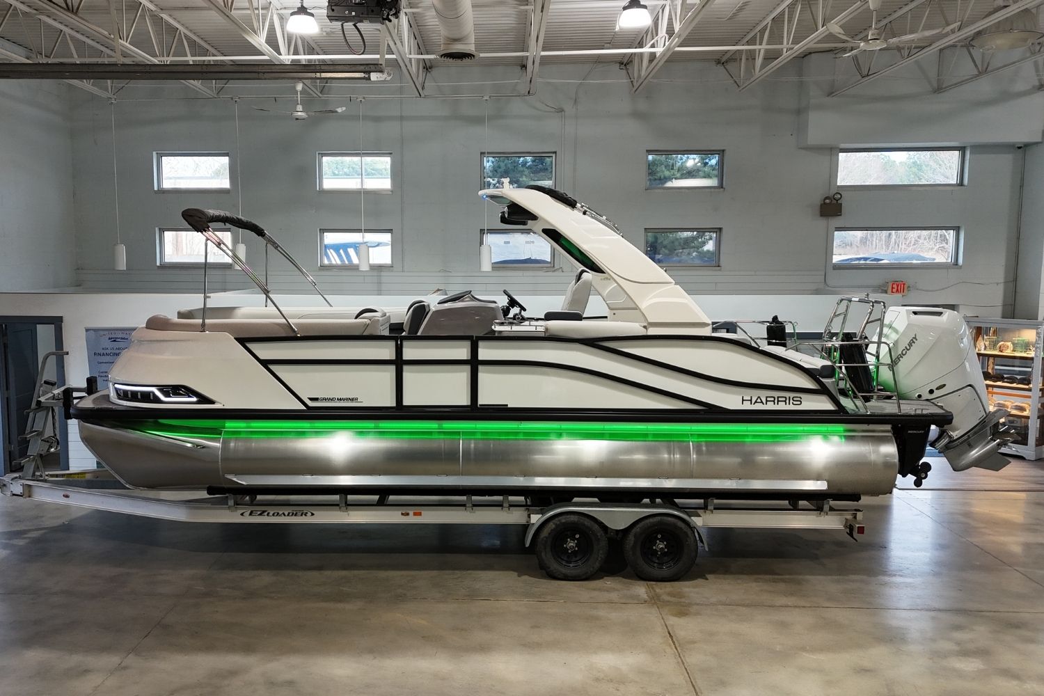 2026 Harris Grand Mariner 250