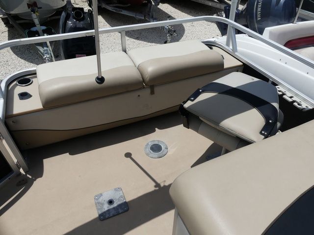 2013 Sun Tracker Fishin' Barge 22 DLX - 12
